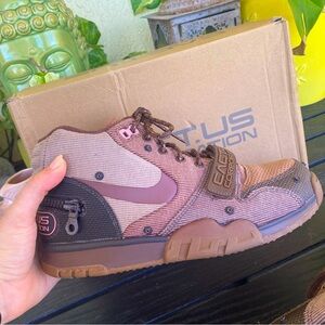 Cactus Jack Air trainer